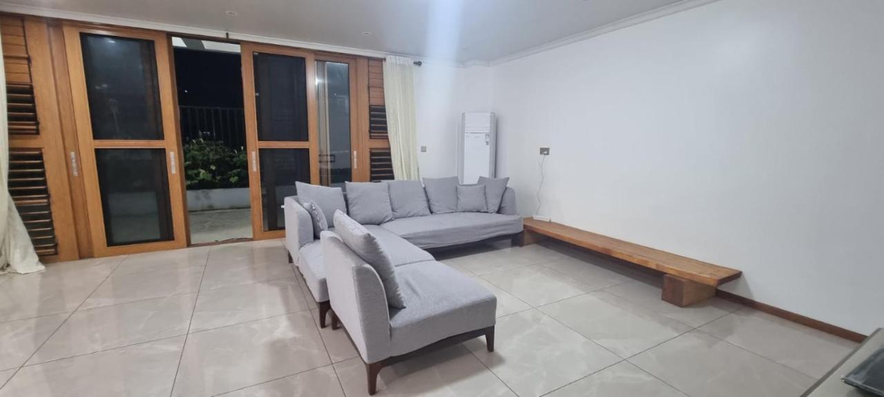 Nena Accomodations نادي المظهر الخارجي الصورة
